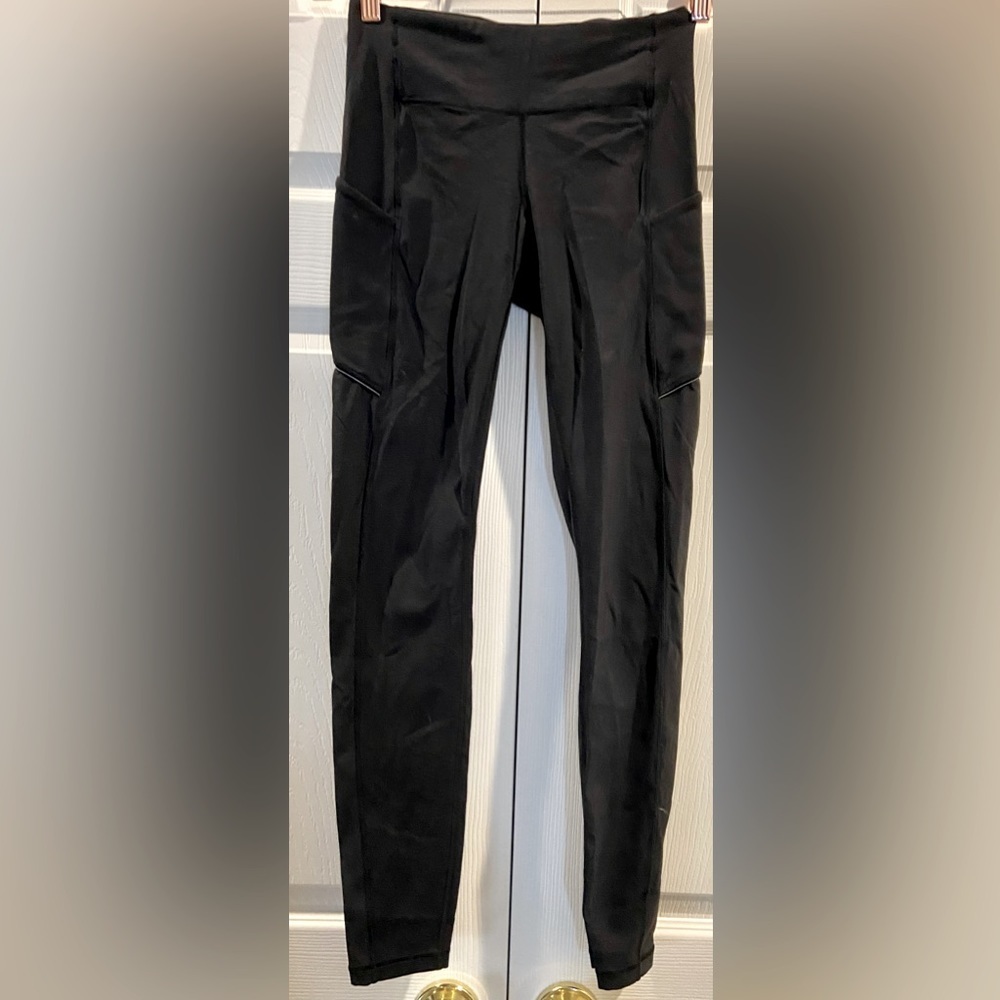 LULULEMON Speed Up Tight Pants Womens Size 4 Black Running Leggings Full-On
